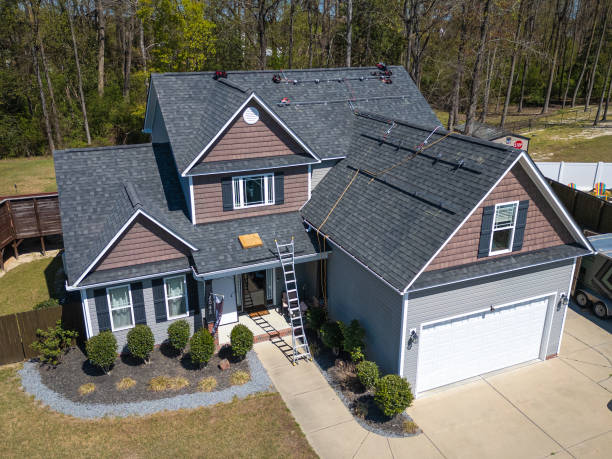 Best Solar Panel Roofing Installation  in De Pere, WI